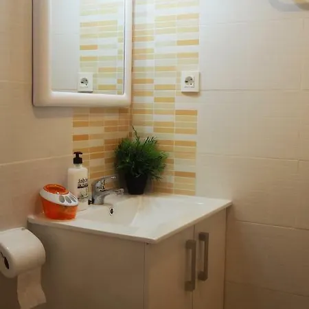 Apto. A 50m De Playa Del Acequion Apartment